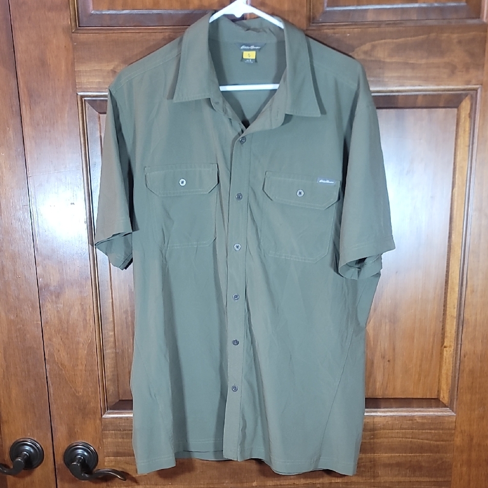 Eddie Bauer Men's Casual Button Down Shirt - Olive Green